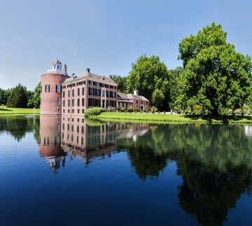 Rosendael-kasteel-zijaanzicht-NFC-12 (4).jpg