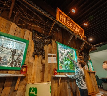 Hof van Eckberge Reptielenhuis2.jpg